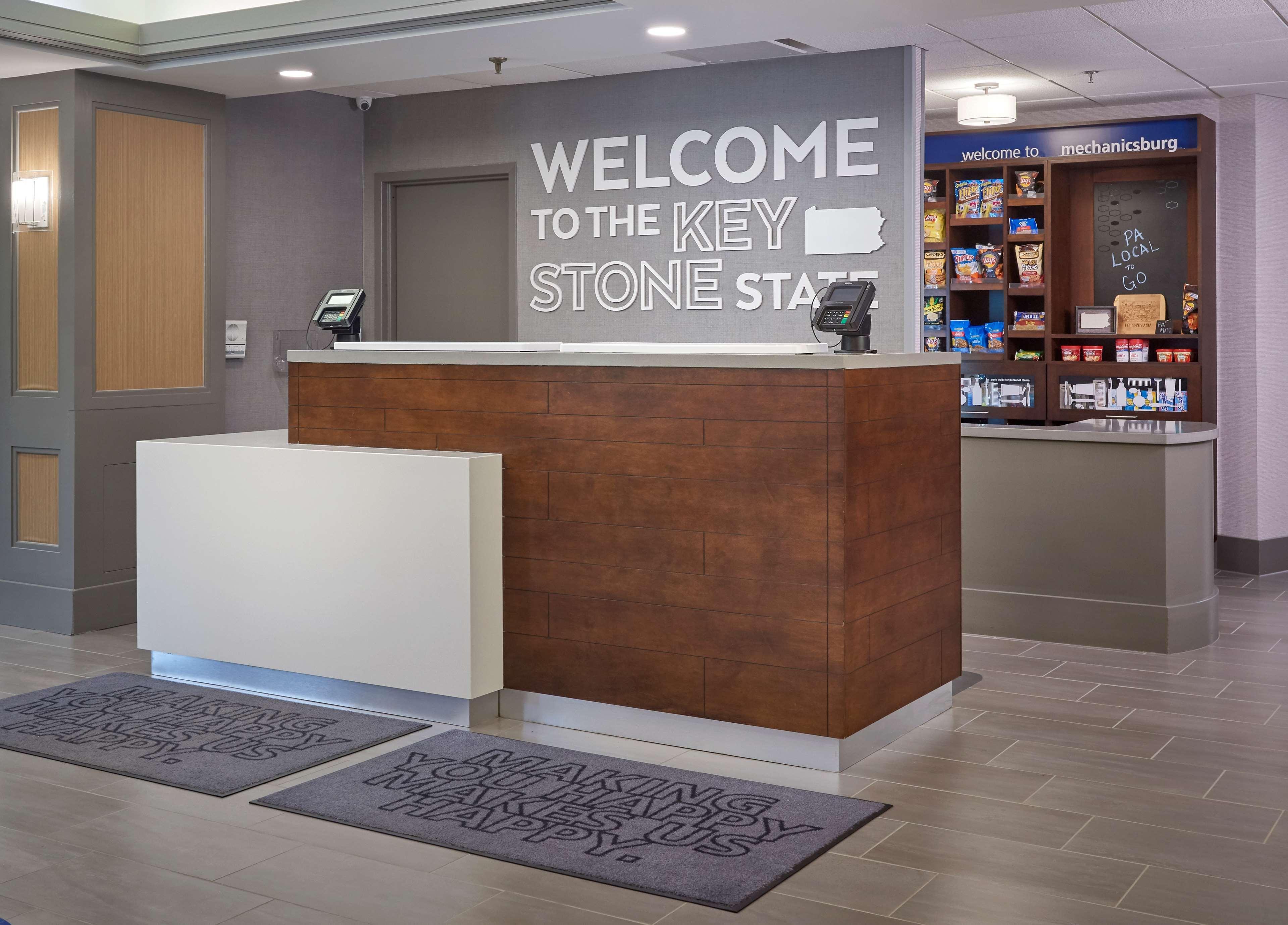 Hampton Inn By Hilton Harrisburg West Меканиксбърг Екстериор снимка