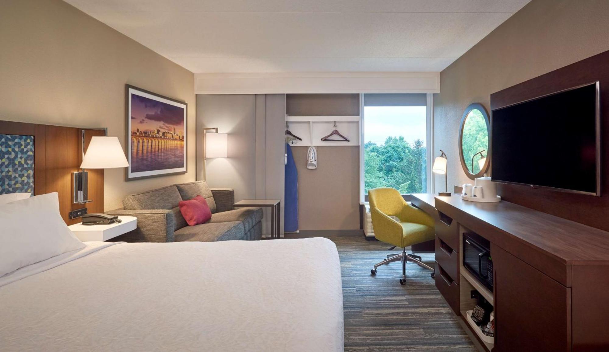 Hampton Inn By Hilton Harrisburg West Меканиксбърг Екстериор снимка