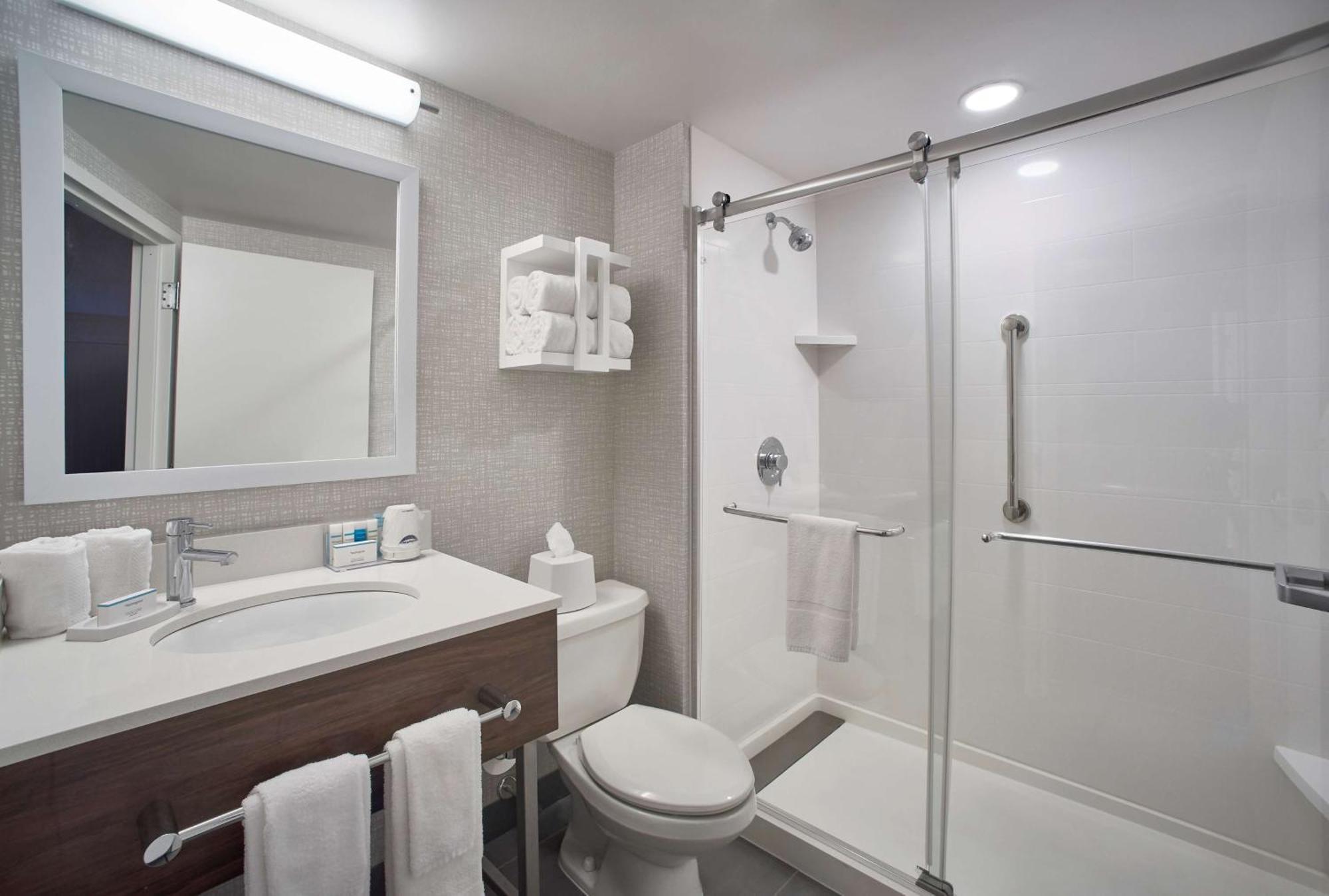 Hampton Inn By Hilton Harrisburg West Меканиксбърг Екстериор снимка